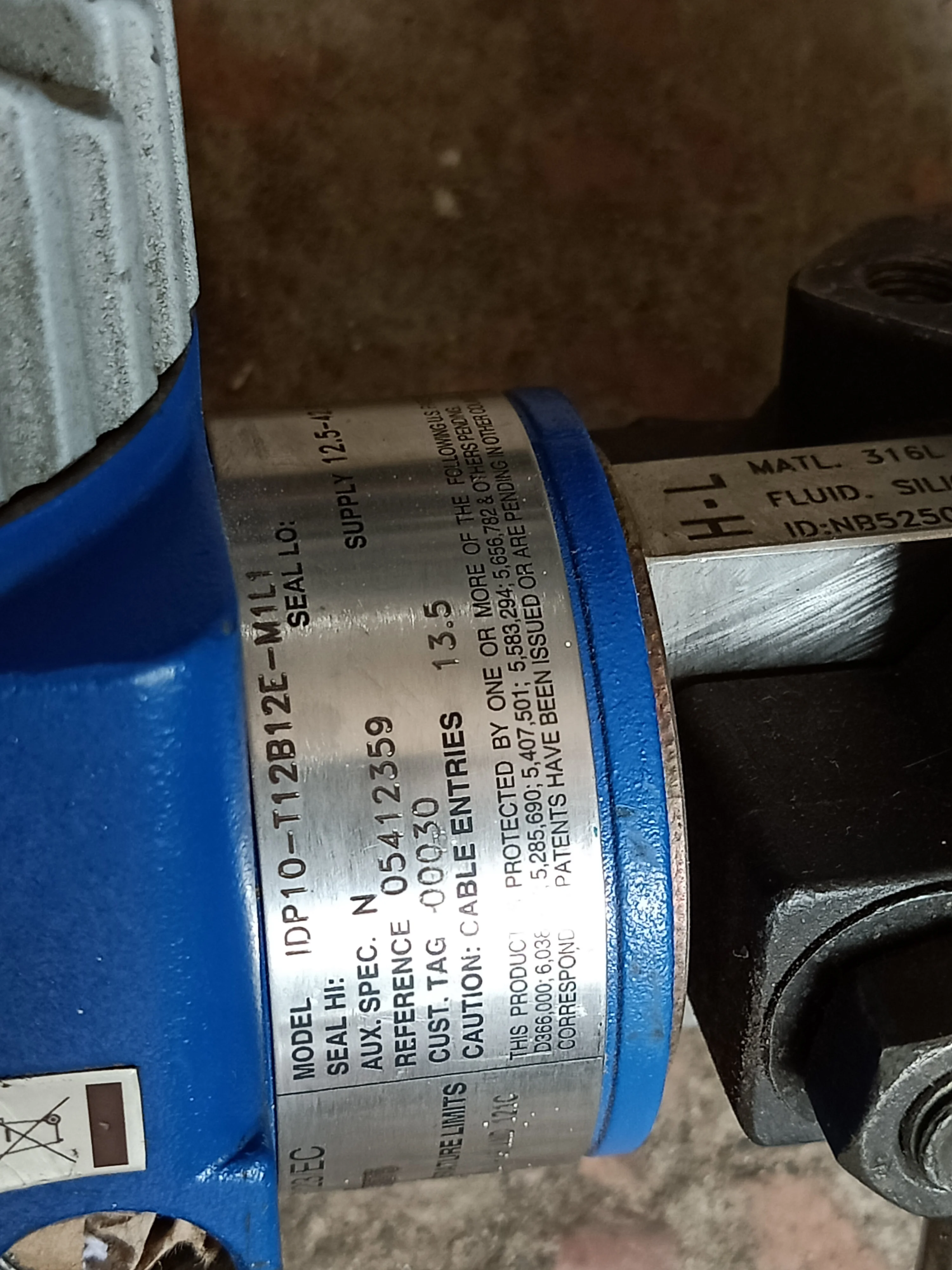 Foxboro Differential Pressure Transmitter Series IDP10