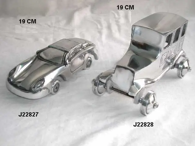
Metal made antique car replica with mirror polish made in cast aluminium 