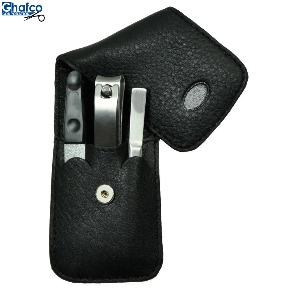 Маникюрный набор-щипчики для ногтей пилка и пинцет в черном кожаном футляре