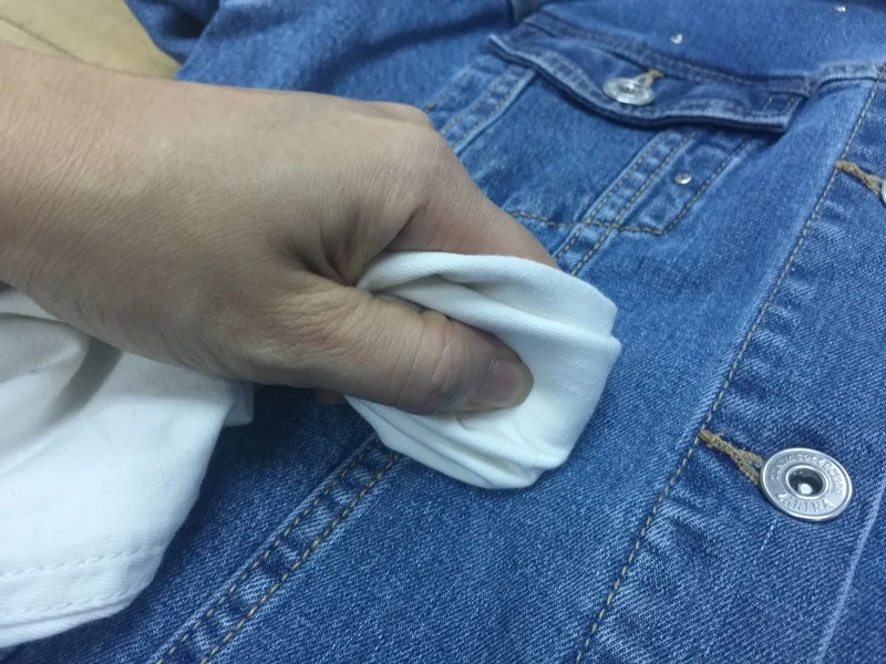 Jeans Jacket for Woman - Final random inspection service in Vietnam