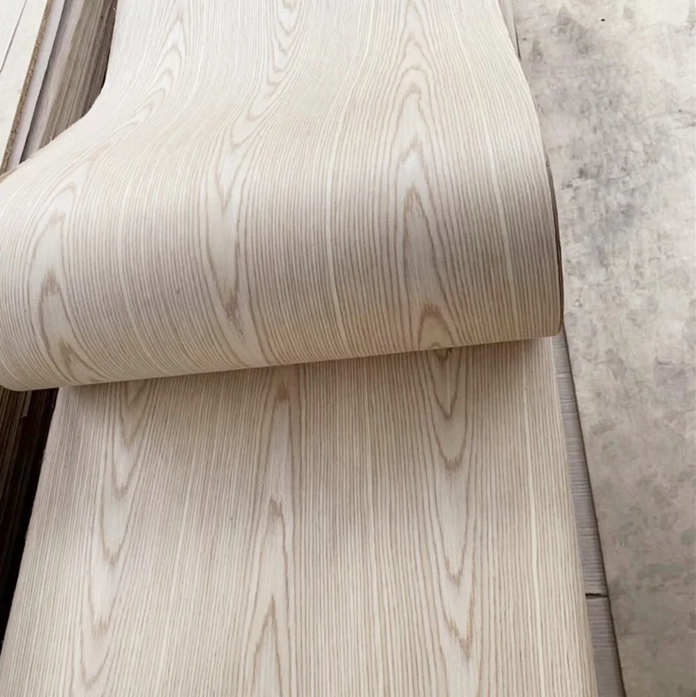 High Quality White Oak Engineered Wood Veneer for Plywood MDF Board