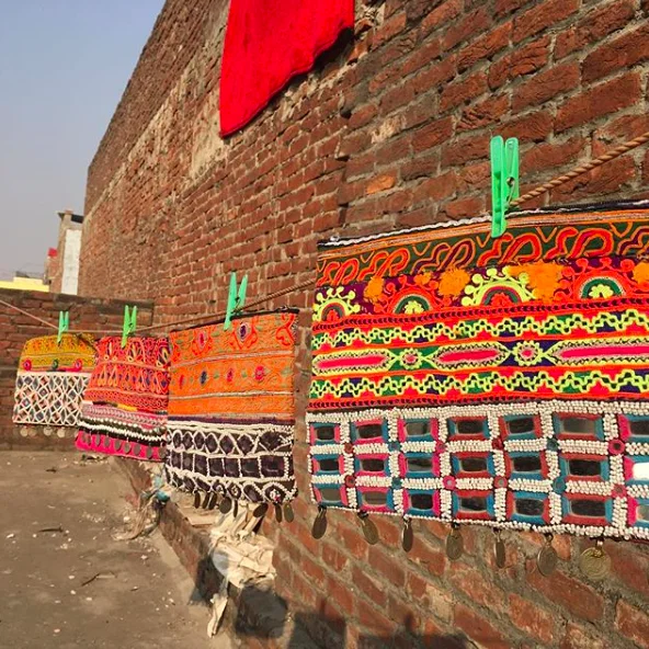 BANJARA KUTCHI EMBROIDERY ETHNIC PATCHWORK MIRROR WORK CLUTCH Vintage Style Fabric Clutch with Cotton Lining