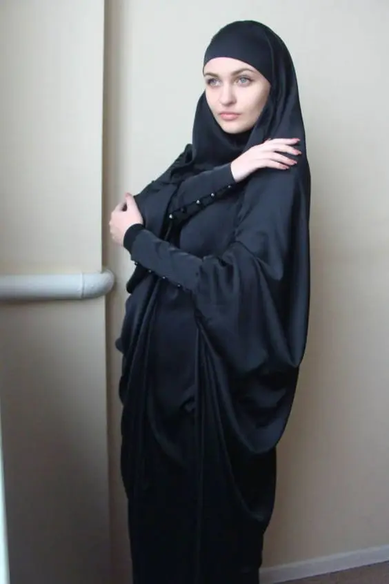 
Latest Jilbab Designs For Muslim Women 