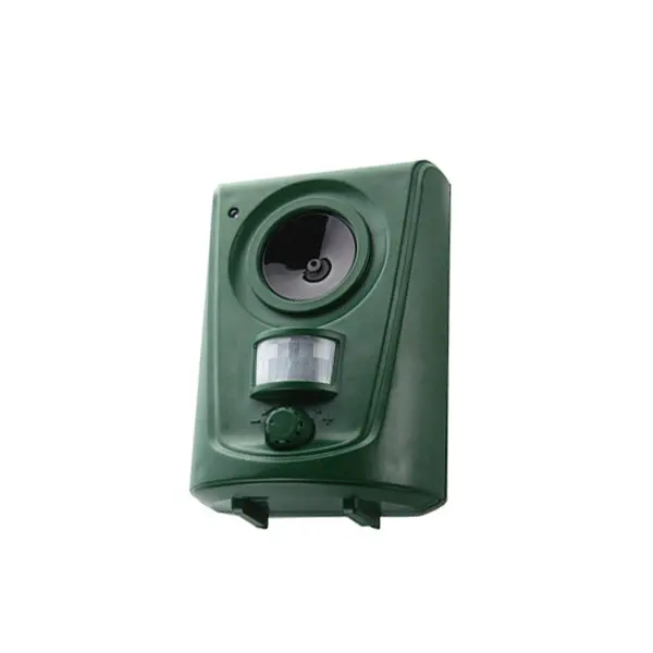 
Outdoor Motion Activated Battery Powered Animal Repeller 