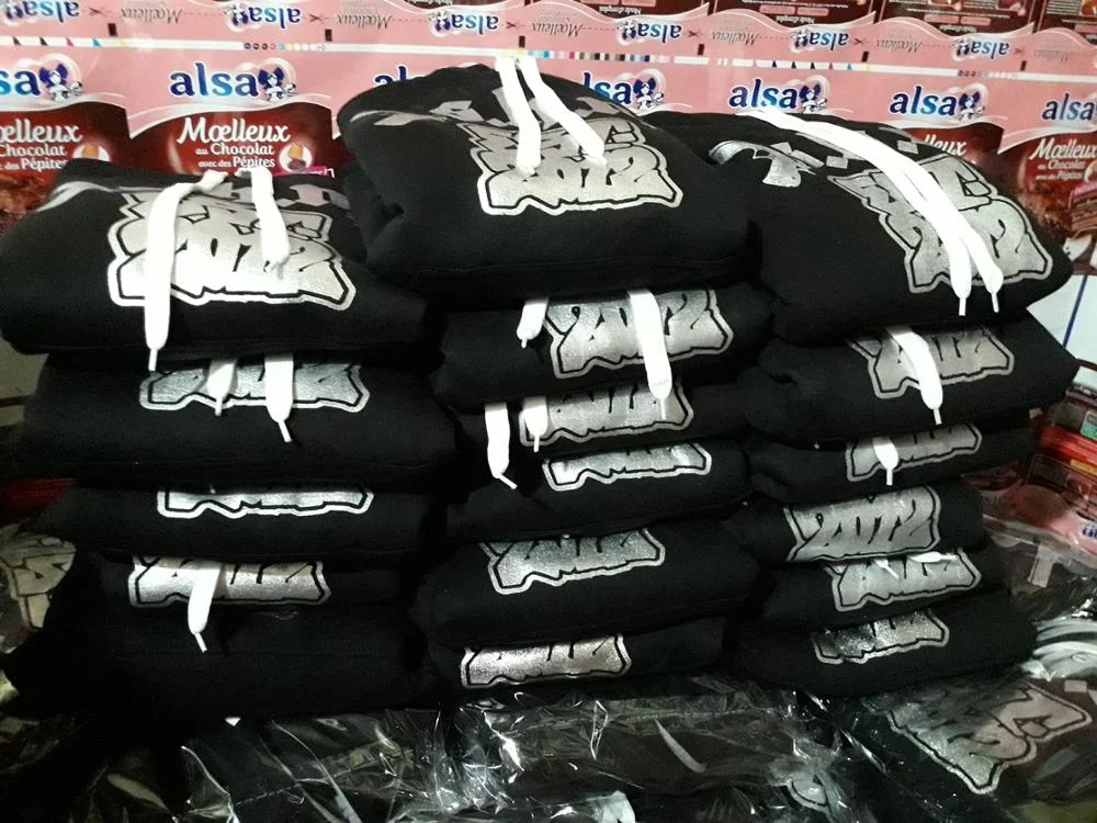 Sparkle Silver Foil Print Pullover Hoodies for Men Breathable Shiny Styles Logo Printing Black Plus Size Fashion Sweatshirts