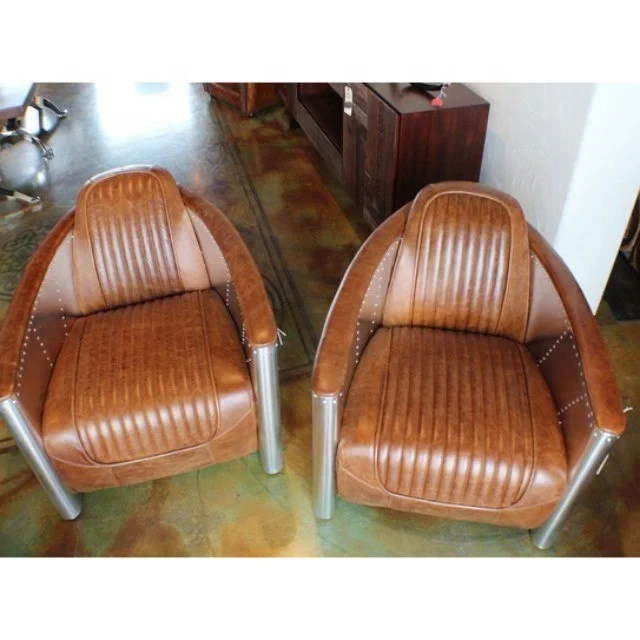 
Авиаторский промышленный металлический аэродинамический стул с кожаным сиденьем 