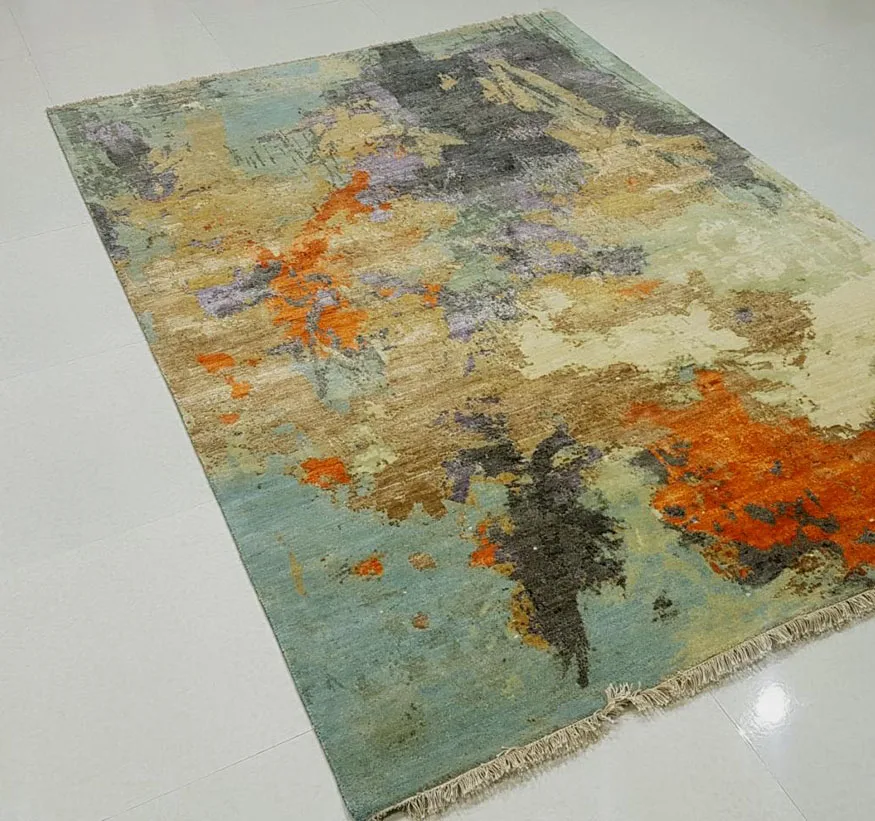 Hot Promotion Customized Hand Knotted Wool Silk Carpet