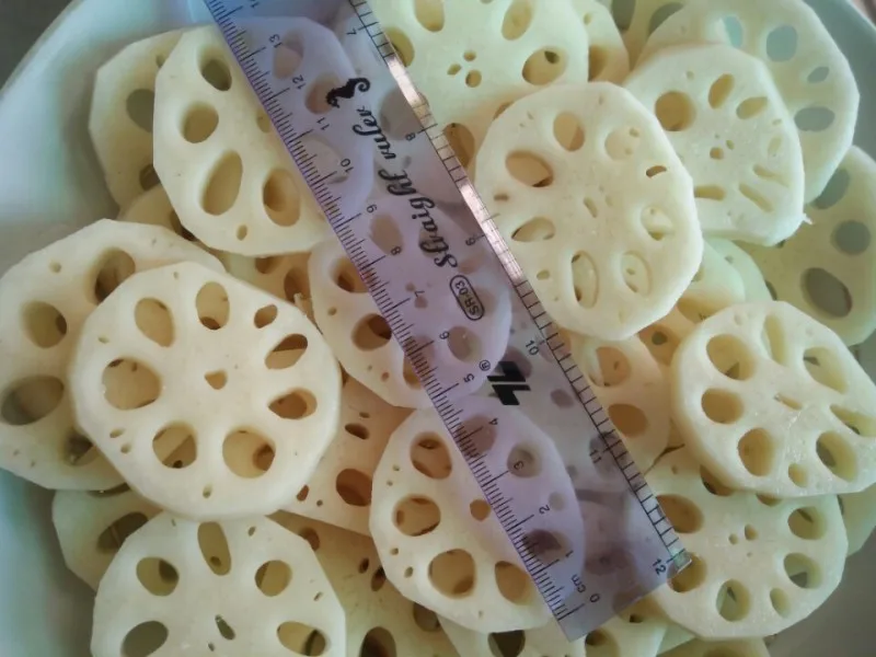 Viet Nam lotus root fresh frozen