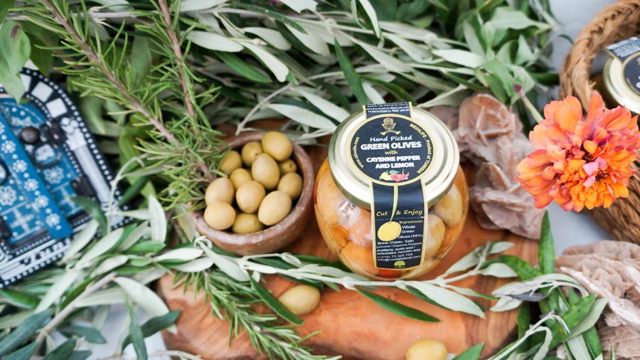 Зеленые оливки с кайенским перцем и лимоном высококачественные столовые 100% из Туниса Оливки