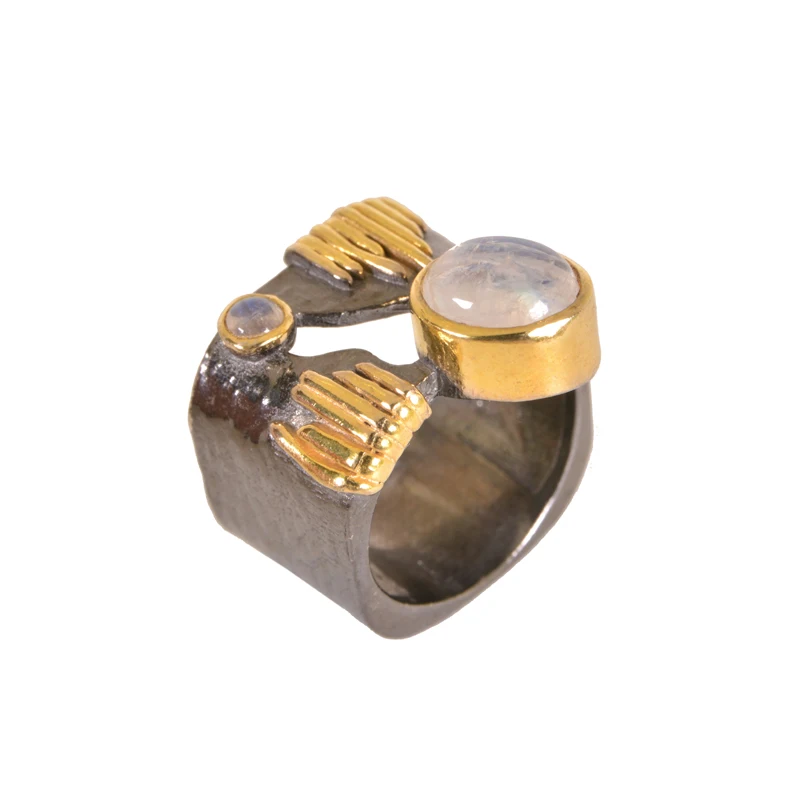 Wholesale Price Statement Gold Plated Jewelry 925 Sterling Silver Rainbow Moonstone with Black Rhodium Band Ring