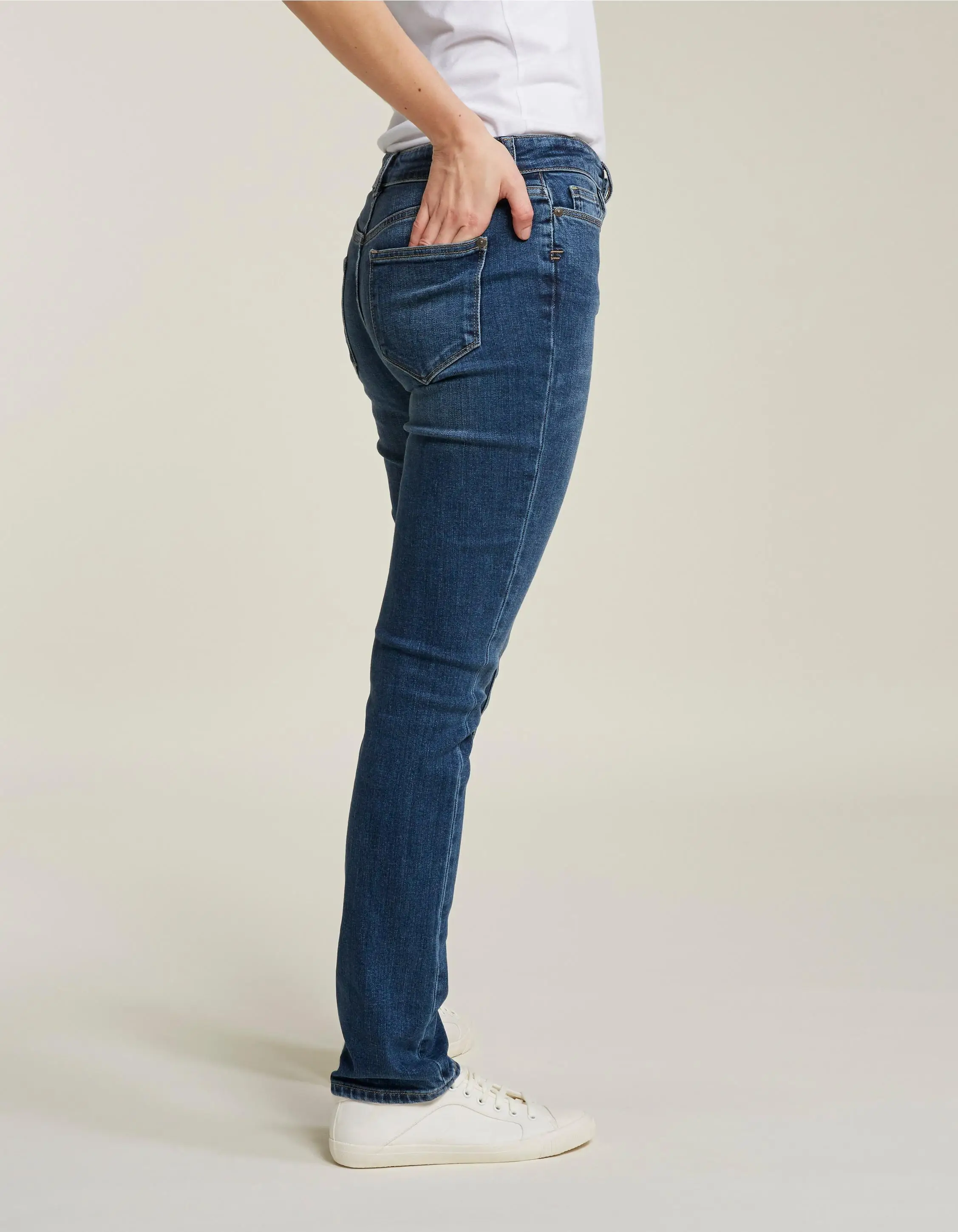 2022 Factory Price Clothing Wholesale Fashionable Ladies Jean Women Skinny Denim Jeans Trousers High Waist Women Pencil Pants