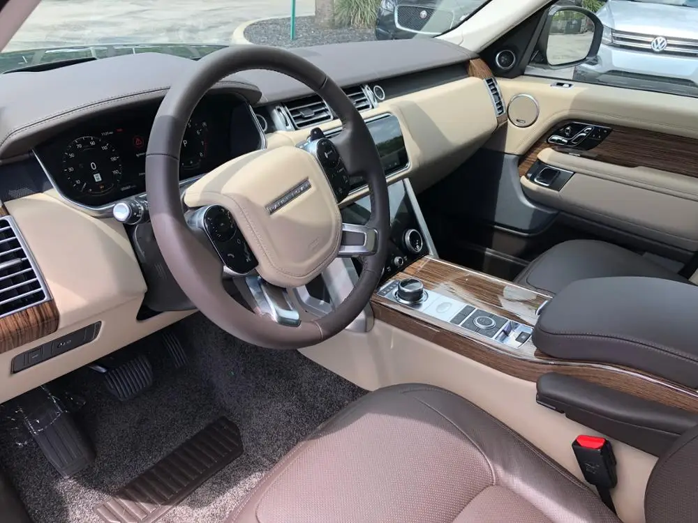 
2018 Land Rover Range Rover HSE 