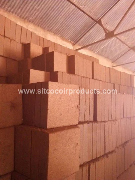 COCO PEAT FOR TOMOTTO FARMS/HOMEGARDENEING/LANDSCAPING