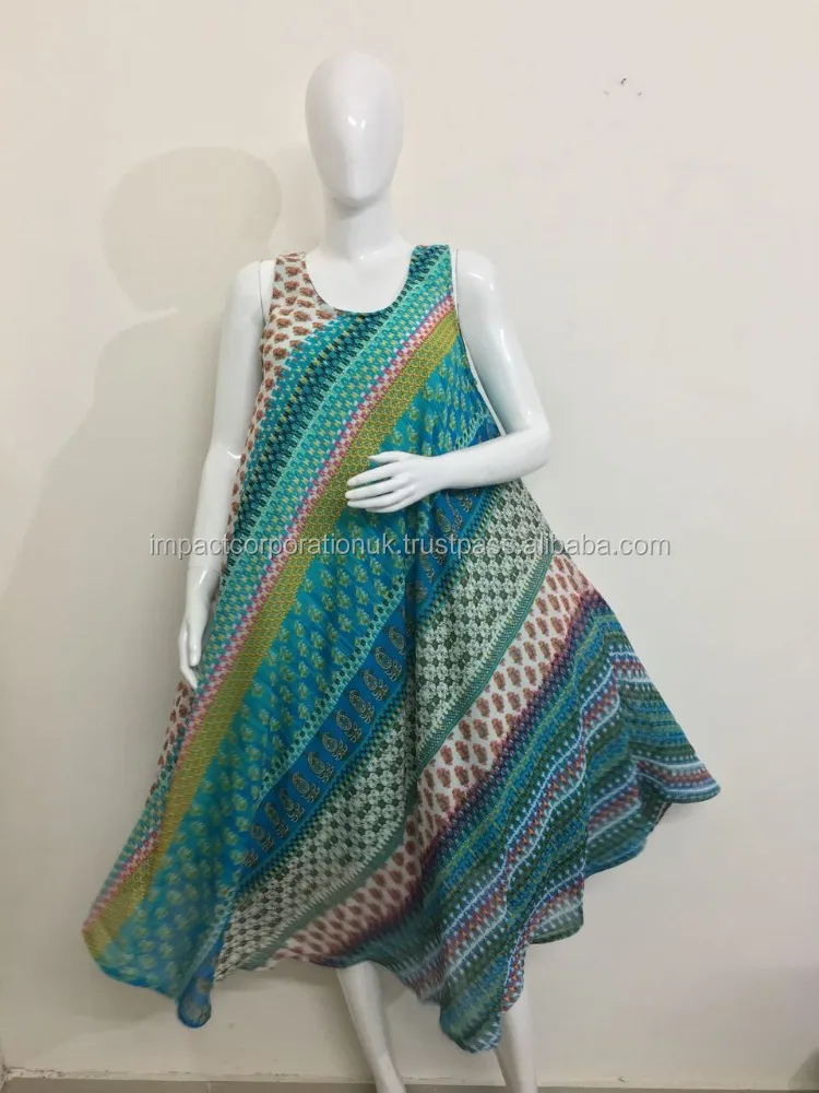 Coastline Exclusive Plaid Pattern Maxi Dress Casual Beach Umbrella Cut with Long Stretchable Lining Evening Collection