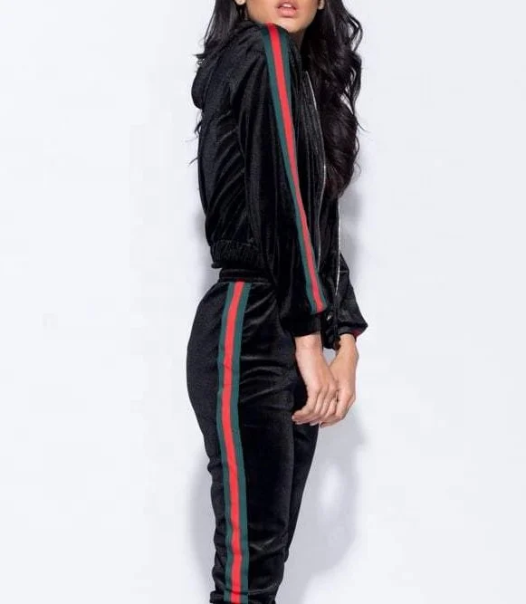 
Women custom made outdoor Track Suits 