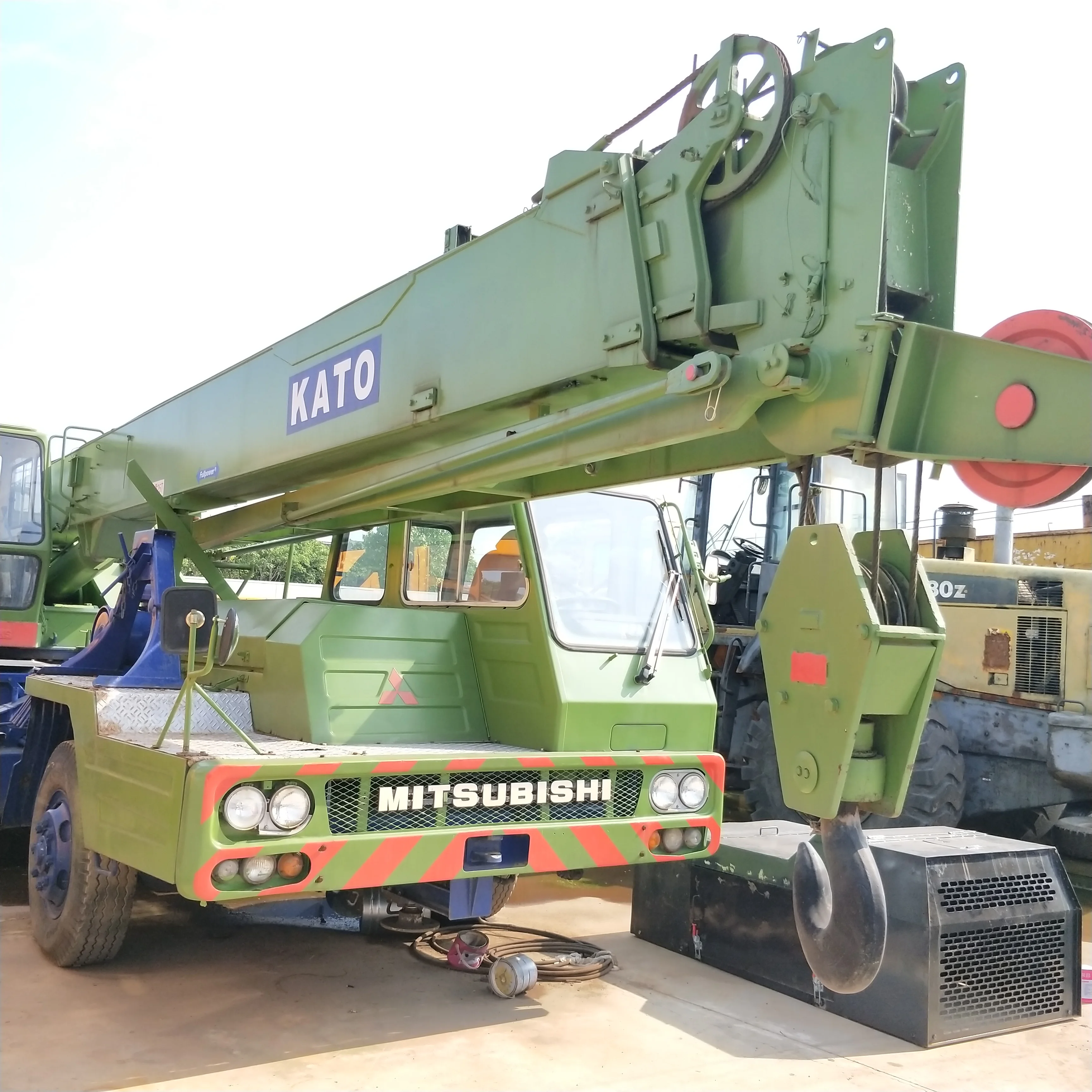 Good Quality Japan Original KATO 25 Ton Used Truck Crane for Sale