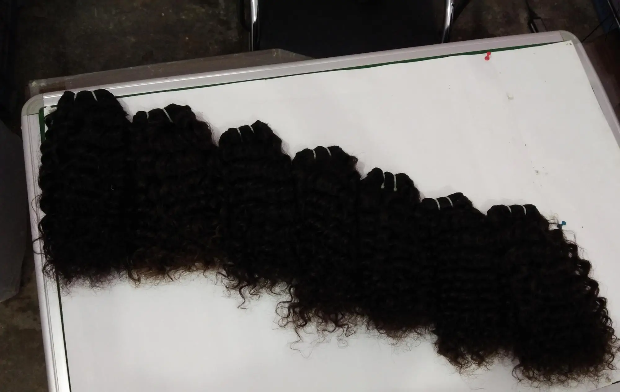 Genuine 100% Indian Remy Hair Weaving Extensions Best Quality Dark Black Clean Indian Human Hair Wave Style