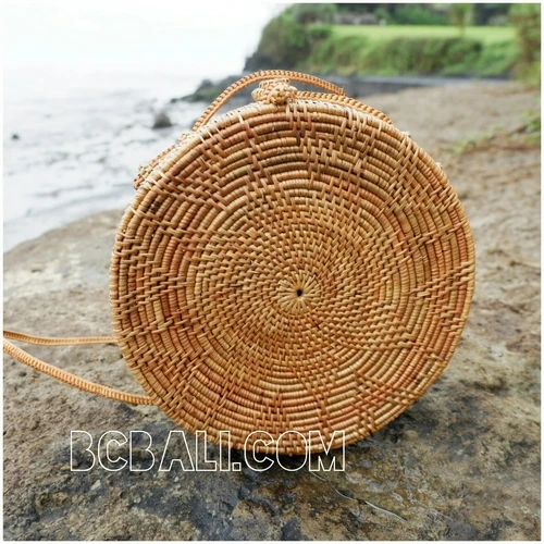 Wholesale Price Straw Rattan Sling Leather Round Circle Handmade with Motif Exellent Design Organic Material