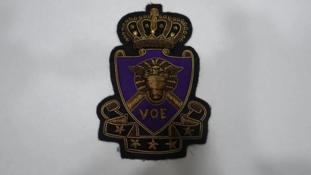 New style 4*6cm Bee pattern crystal rhinestone applique handmade craft beaded patch