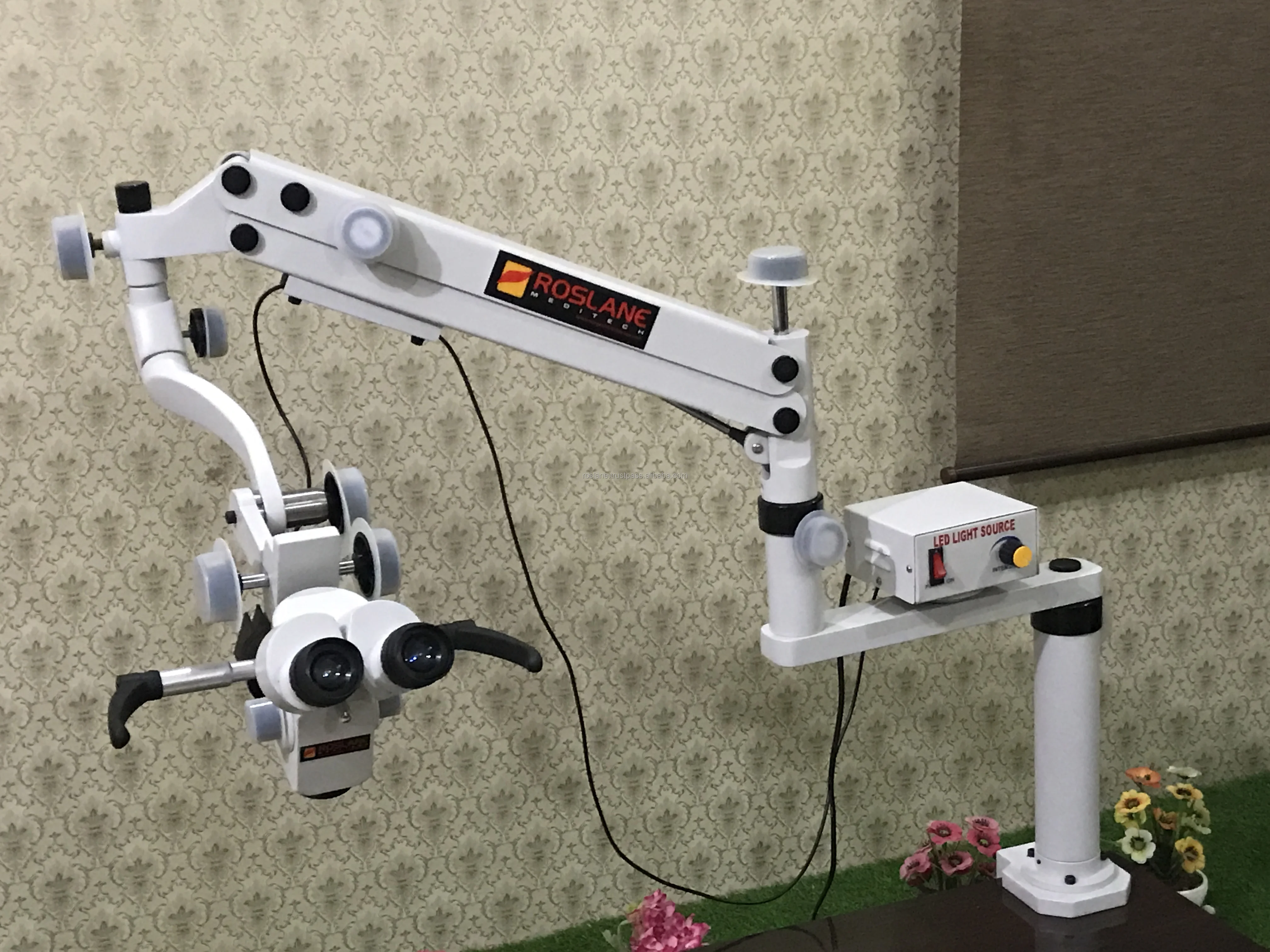 ROM-6 CE approved neurological Surgical Operating Microscope for neurosurgery / Facial / Brain surgery / ENT Surgery