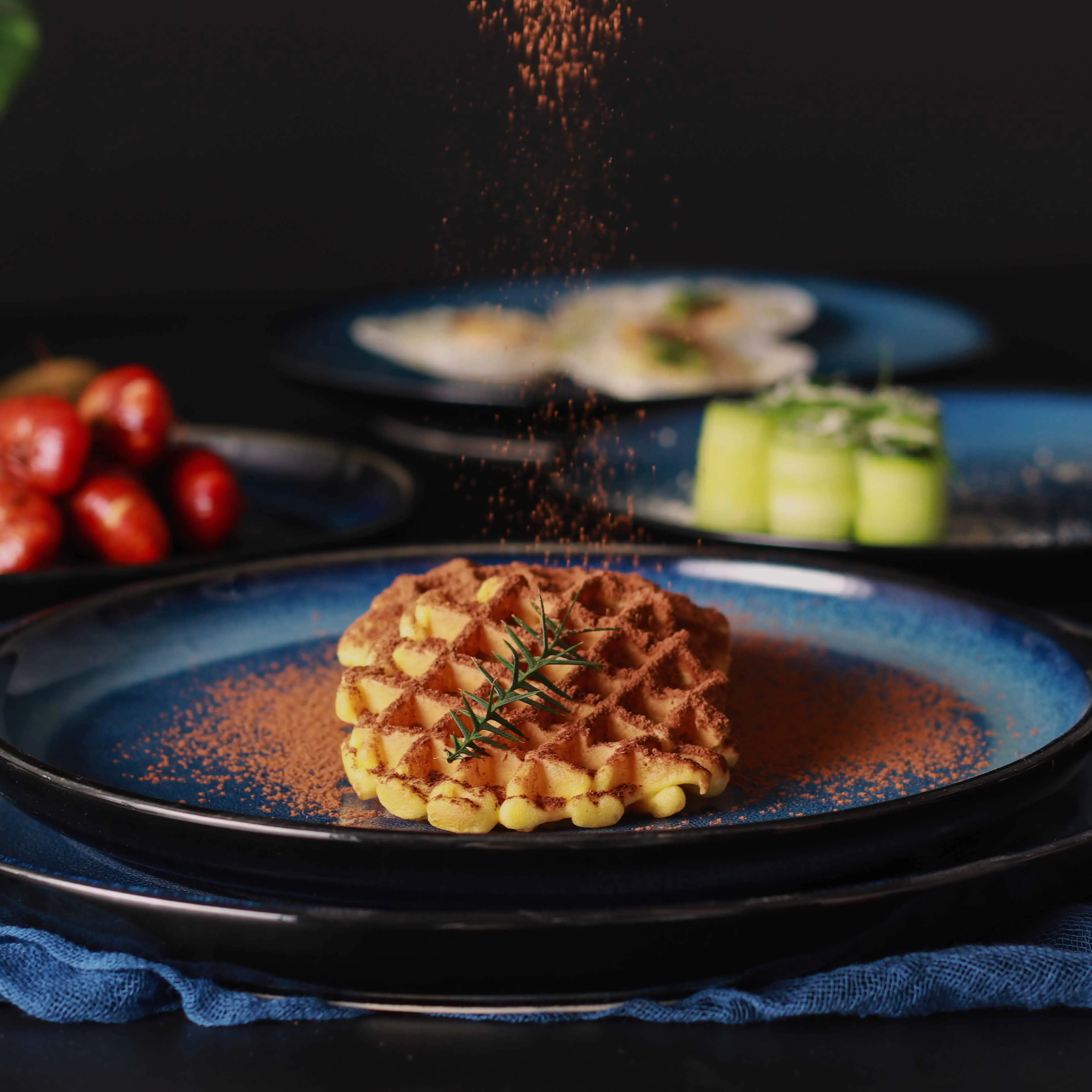 Керамический Fambe Комплектная посуда круглая плоская пластина синий глазурованная с постепенным увеличением пластина синего цвета в западном стиле десерт салат тарелка для стейка