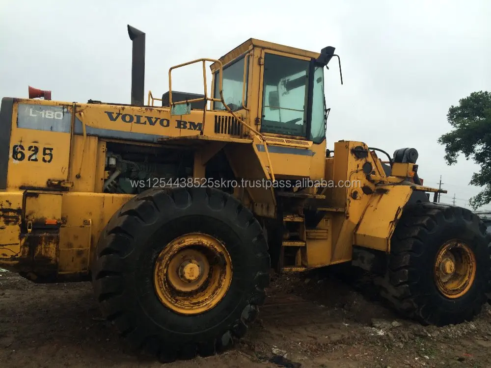 used VOLVO L180 wheel loader made in Sweden