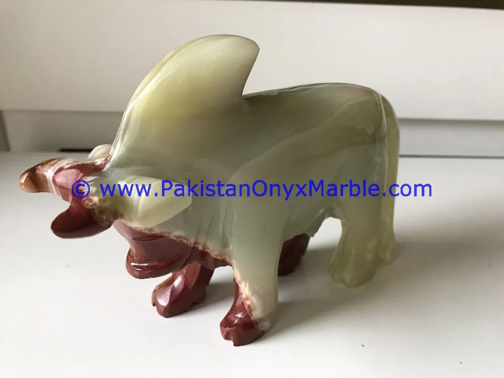 Pakistan Exporter of Carved Marble Onyx Animal Sculpture for Home Decoration