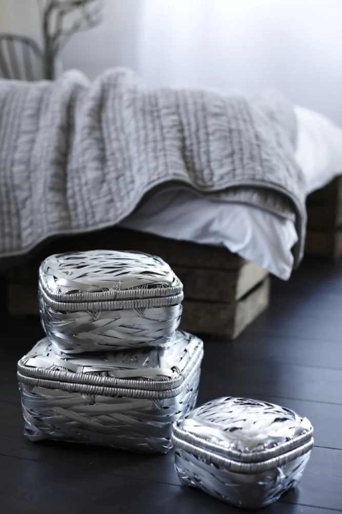 Cheapest products natural bamboo wicker baskets for household storage hand made woven wholesale home decoration items Vietnam