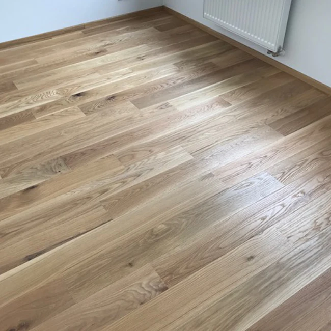 Modern European Style 1-Strip Oak Engineered Wood Floor Click Installation Transparent Oil Surface Finish Smooth Brushed