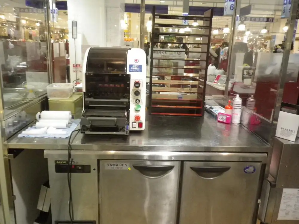 Japanese sushi Roll machine as seen on TV Looking for distributor in Singapore sushi container