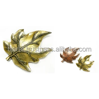 Mango Wood Luxury Tabletop Decorative Round Shape Food Serving Display Tray with Metal Handles Custom Logo