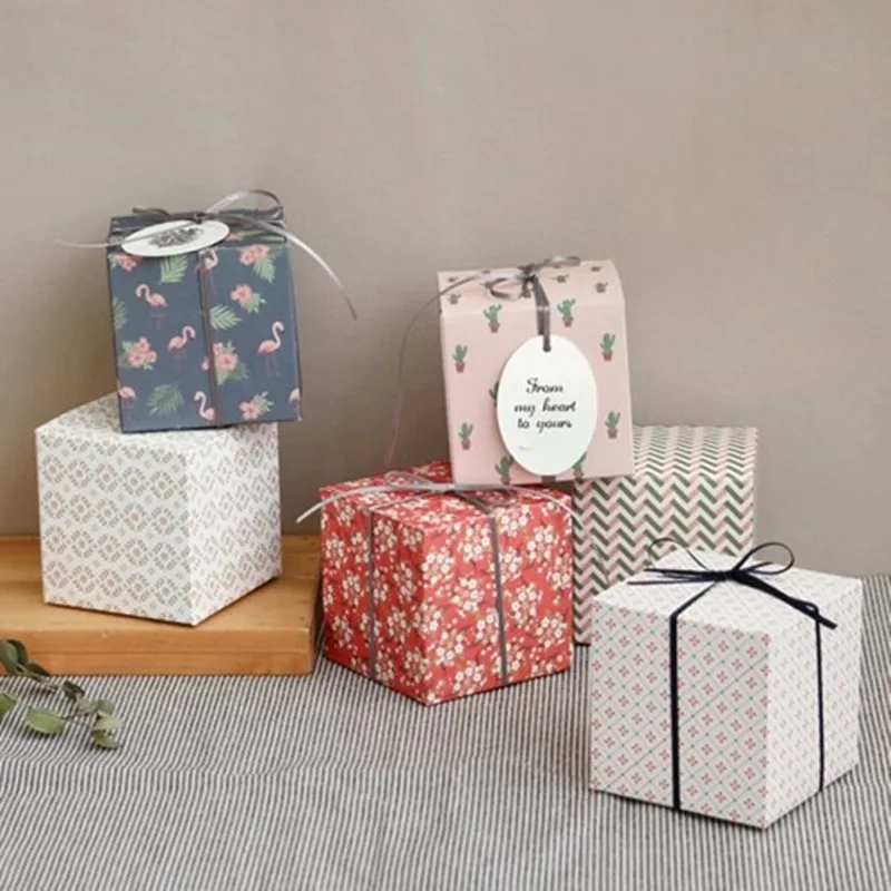 
Hot Sales Square Gift Box Candy Box Flower Bird Flamingo 