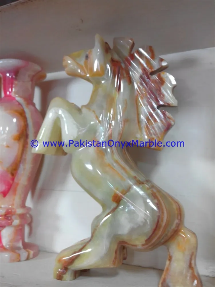 White Onyx Marble Horse manufacturer and exporter from Pakistan
