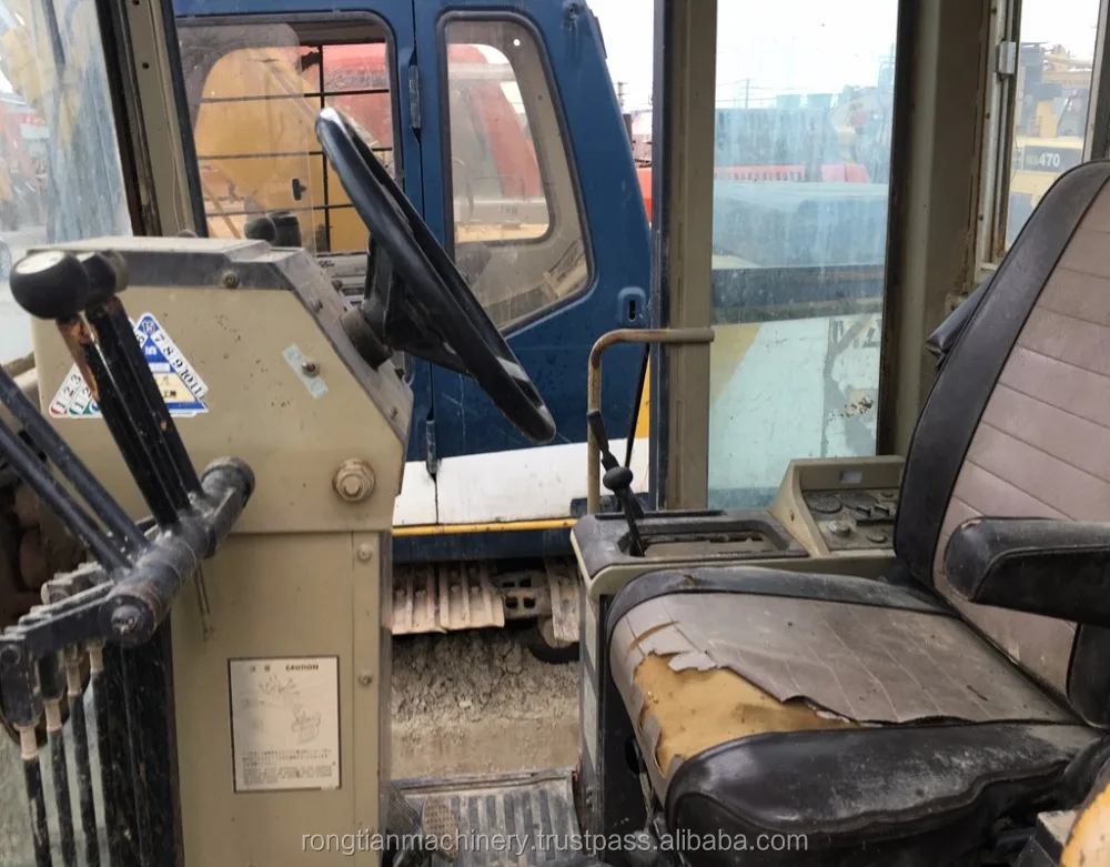 Strong Power Construction Equipment Komastu GD405 Model for heavy work / Working Condition Motor Grader for sale