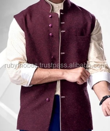 
 Пальто на талии  