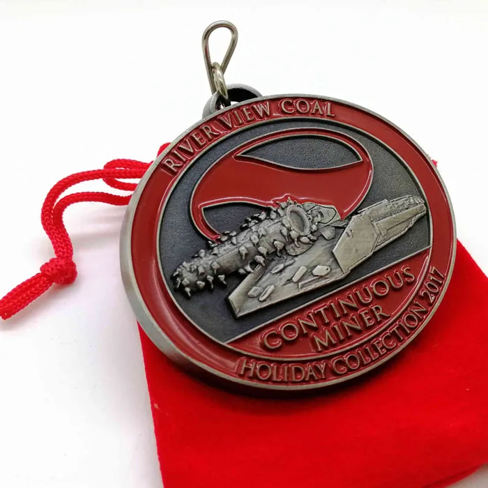 3d custom machine designed charm metal crafts with hook for holiday souvenir