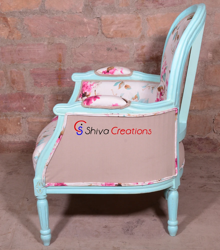 Latest Design 2017 Wooden Carved Frame Upholstered Living Room Sofa Chair