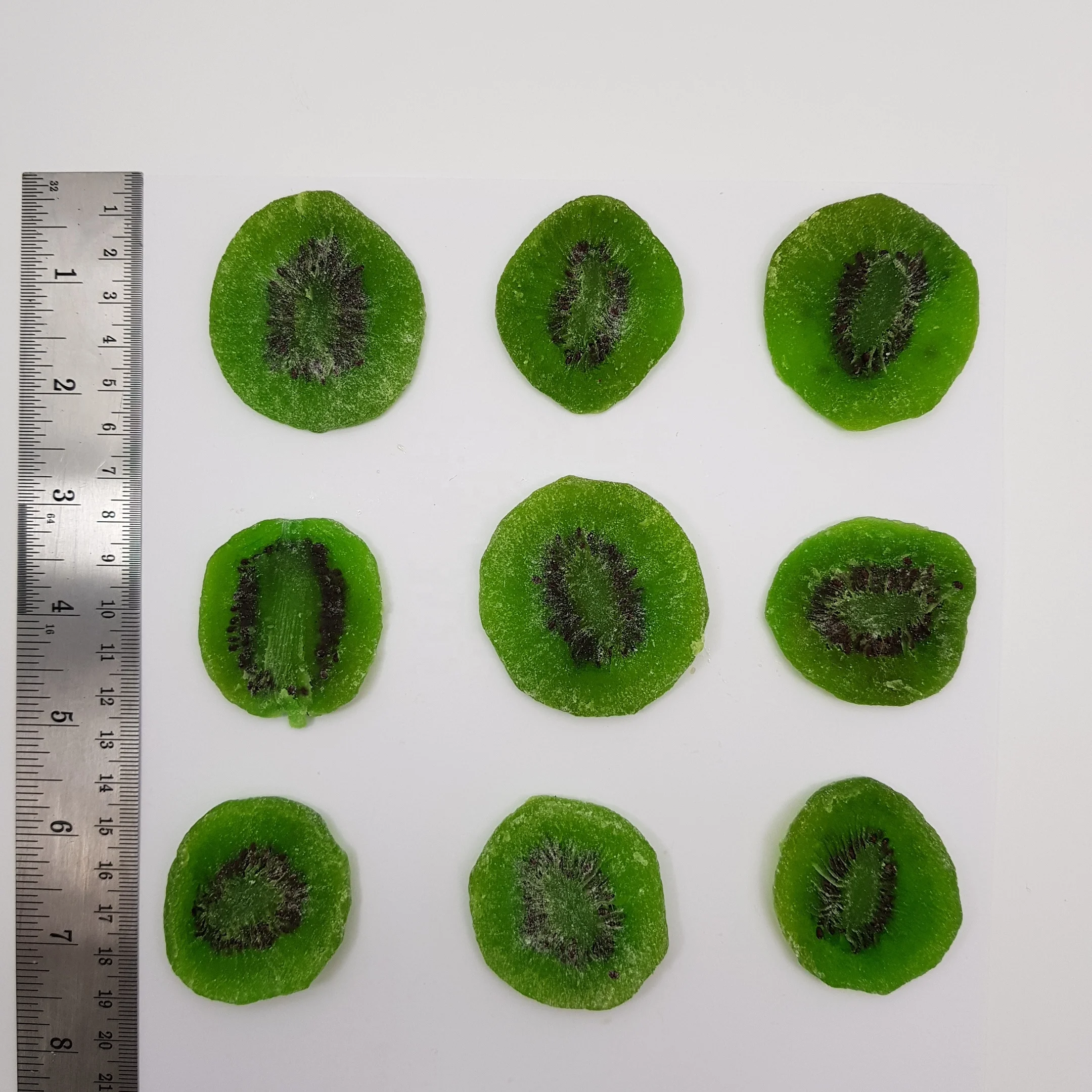dehydrated Dried kiwi slices green color added from Thailand