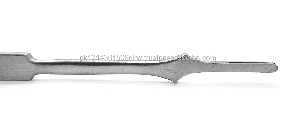 Single Use Scalpel Handle / BP Handle No. 3 & 4 CE Marked High Quality Stainless Steel
