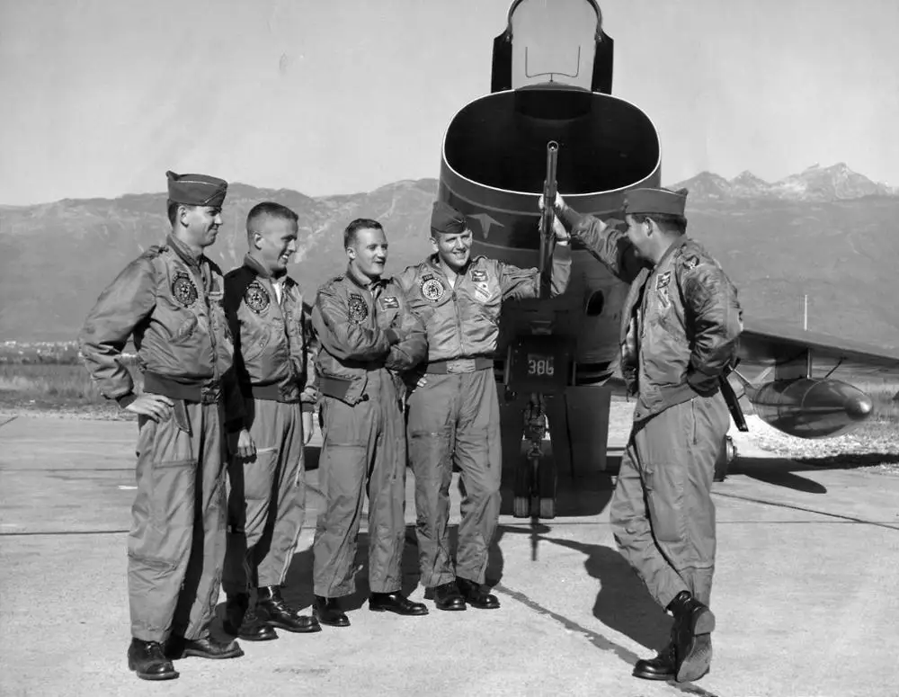 Мужские A-1 пилот из натуральной кожи кабины Air Force летающие авиации куртка в стиле милитари Экипаж кожаная куртка оптовая торговля OEM