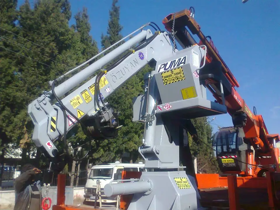 hydraulic deck cranes and work boat crane