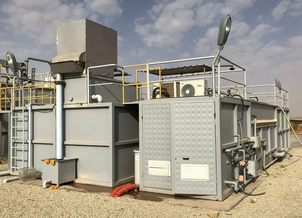 Компактная (упакованная) установка для очистки сточных вод