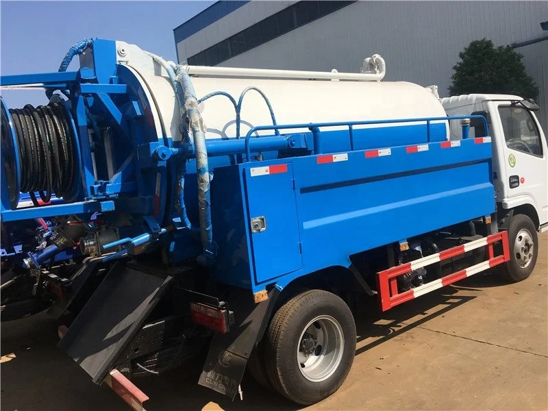3000 liters DFAC LHD Manuel sewer cleaning sucker truck sewage suction truck