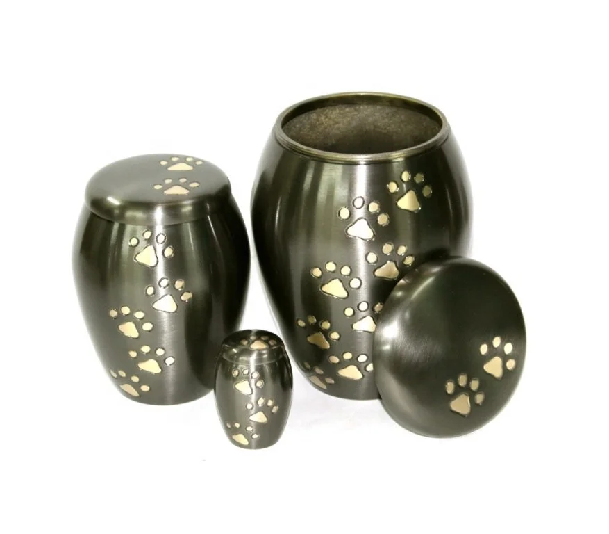 Indian Design BTC Made Paw Print Brass Cremation Urn for Pets Colorful Matte Metal Pet Urn for Ashes