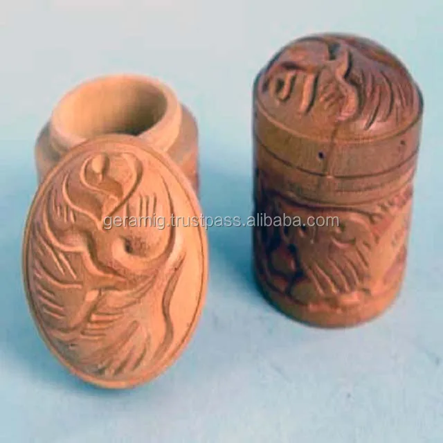 New Arrival Light Carved Wood Pill Box Medicine Storage Box for Export Sale