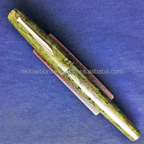 Original Japanese Premium fountain pen, made with high quality yellow green ebonite, wholesale price is also available