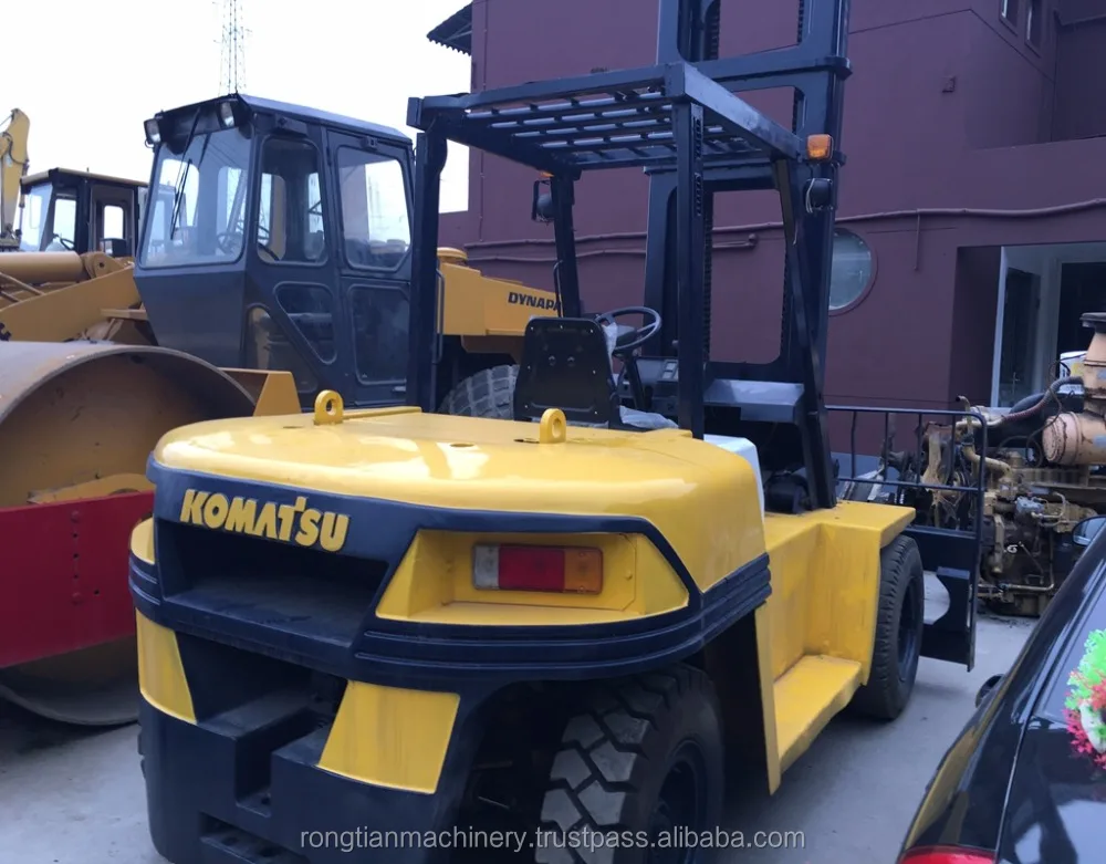 Хорошее качество 2 мачты б/у 10 тонн komatsu вилочный погрузчик FD100 для продажи/komatsu вилочный погрузчик предварительно окрашенная оцинкованная сталь) с низкой ценой