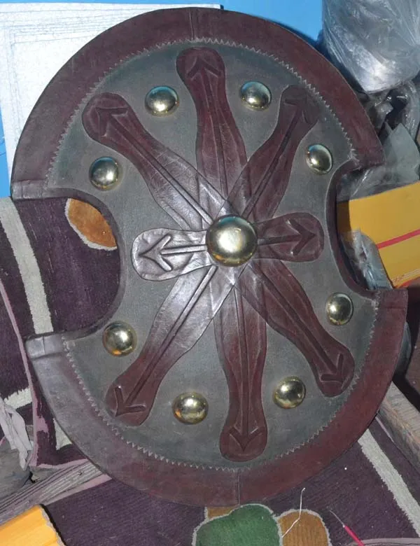 Средневековый армированный щит