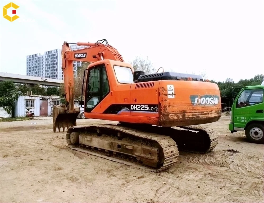 Original Used Doosan DH225lc-7 Excavator