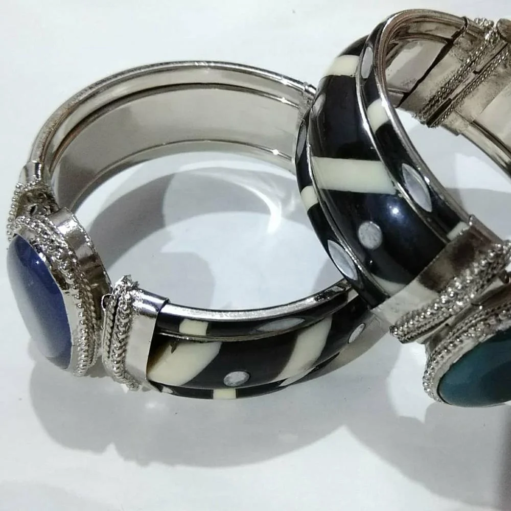 Fashionable bangle & bracelet
